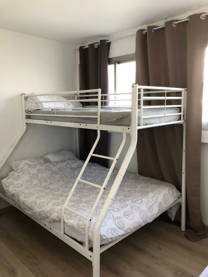 Bord De Mer Cannes Midi Франция